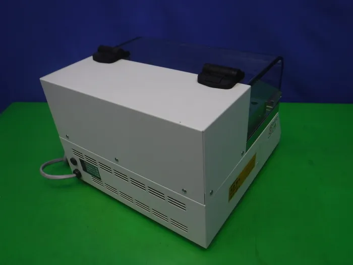 AS ONE SI-300 Shaking Incubator Detail Image - ASKINDEX Korea