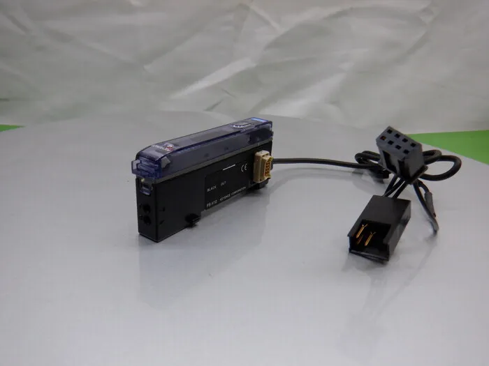 Keyence FS-V12 Fiber sensor amplifier (one-line slave unit) Detail Image - ASKINDEX Korea