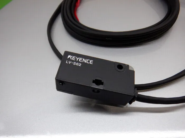 Keyence LV-S62 센서 헤드 (회귀 반사 평행광 영역) 상세 이미지 - ASKINDEX 코리아