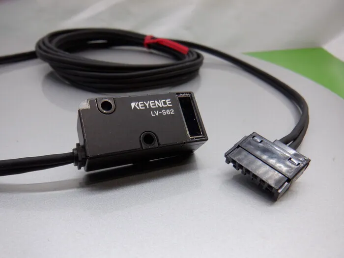 Keyence LV-S62 센서 헤드 (회귀 반사 평행광 영역) 상세 이미지 - ASKINDEX 코리아
