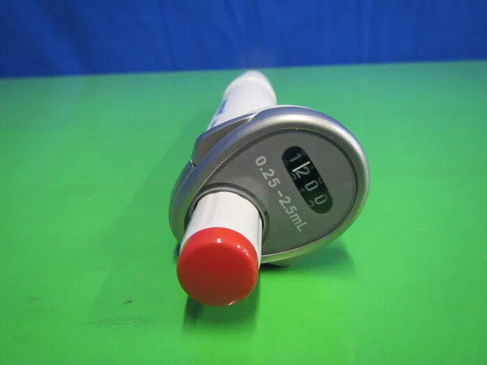에펜도르프 Reference2　2.5ml 마이크로 피펫 상세 이미지 - ASKINDEX 코리아