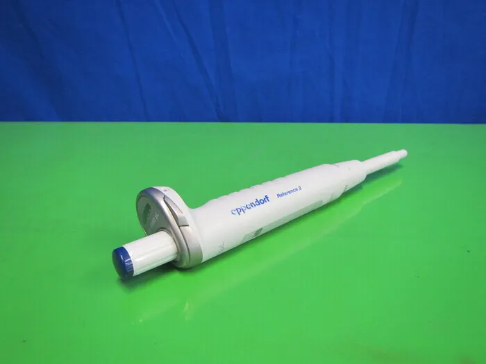 에펜도르프 Reference2　1000μl 마이크로 피펫