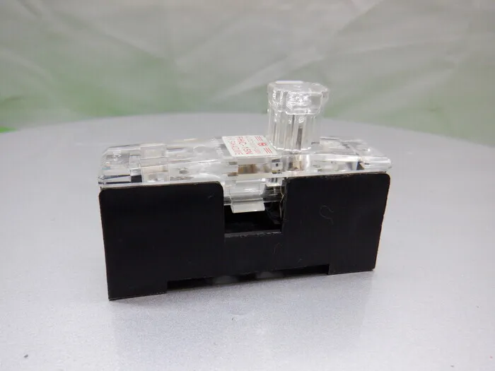 Sakazume Manufacturing Office FHC-15N Fuse holder Detail Image - ASKINDEX Korea