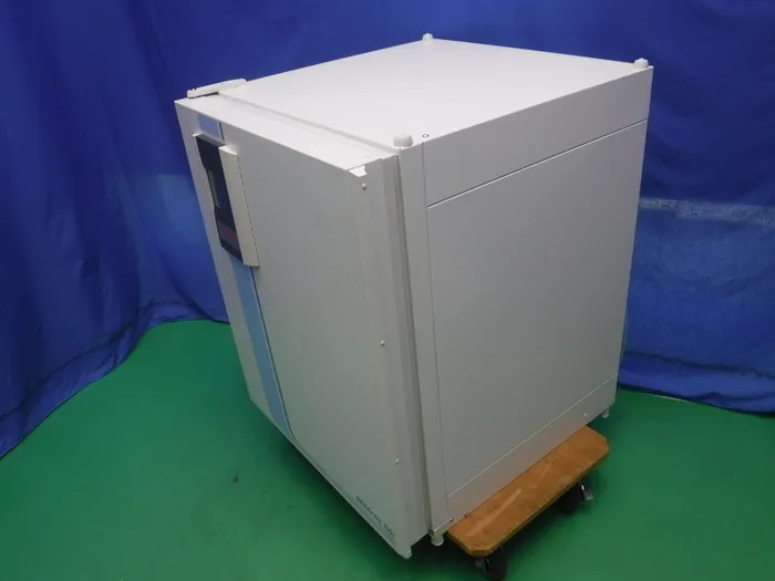 Waken Be Tech HERAcell 150i CO2 Incubator Detail Image - ASKINDEX Korea