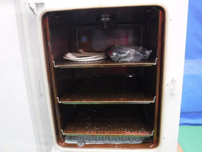 Waken Be Tech HERAcell 150i CO2 Incubator Detail Image - ASKINDEX Korea