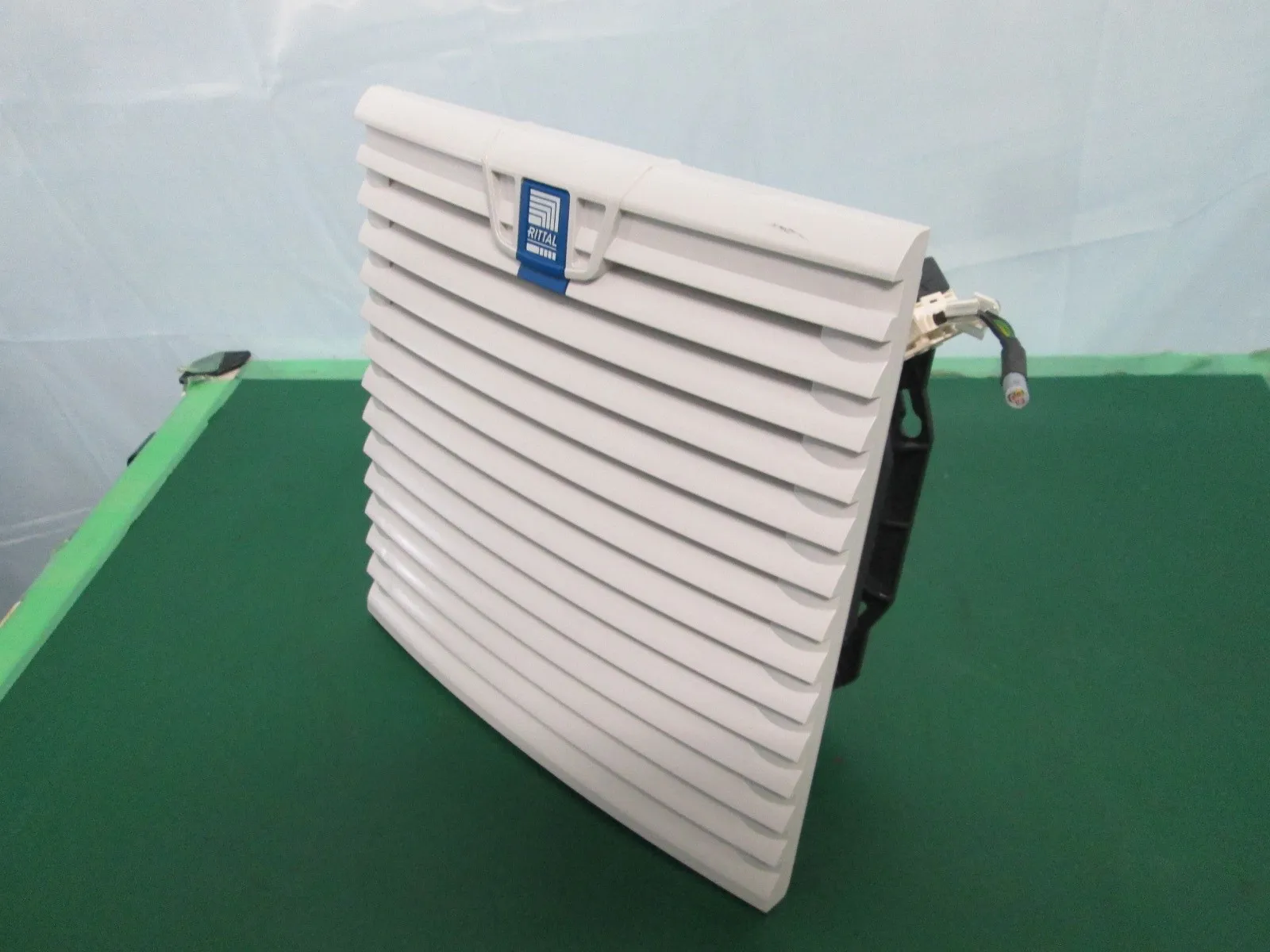 리탈(GmbH) SK3241.100 FFU