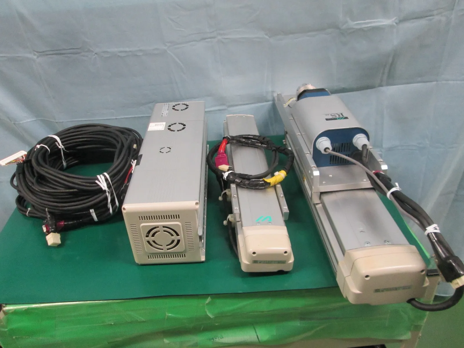 아이에이아이 IS-S-X-M-16-60-300 단축 로봇 세트