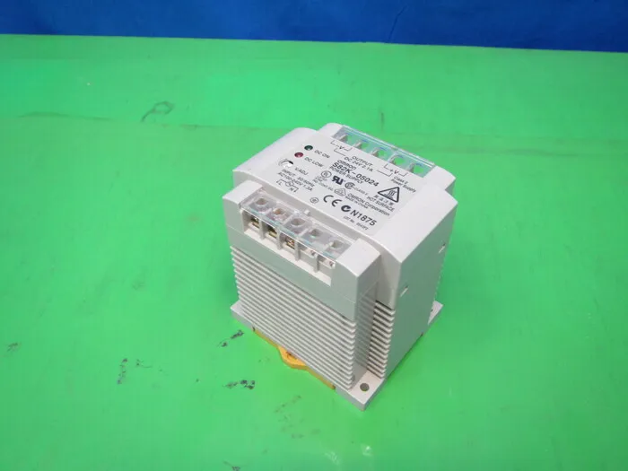 오므론 S82K-05024 DC 전원 공급 장치