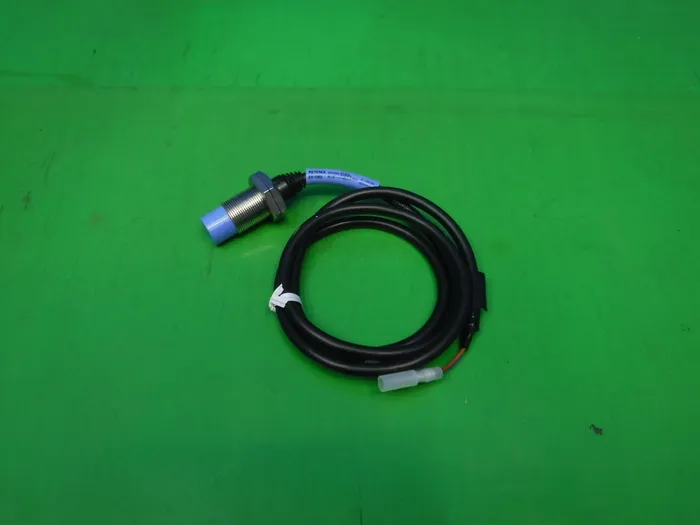 Keyence EV-118U 2선식 근접 센서