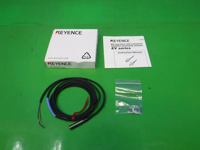 Keyence EV-108M 2선식 근접 센서