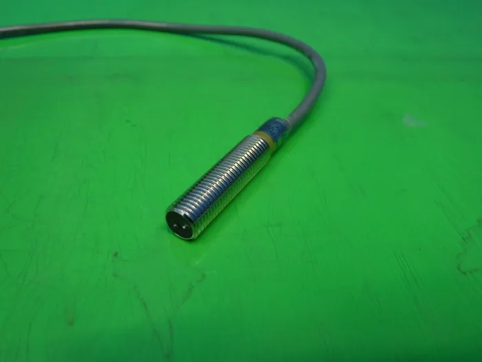 Omron E3HT-DS3E1 photoelectric sensor Detail Image - ASKINDEX Korea