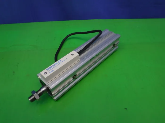  CE1B-40-100-A93V 실린더