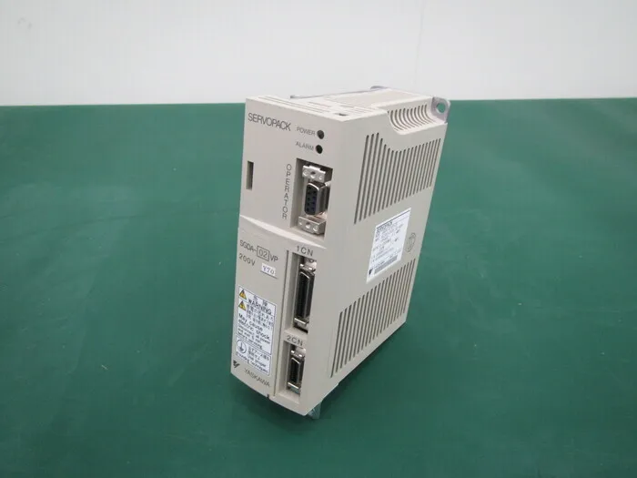 야스카와 전기 SGDA-02VPY70 서보 드라이버