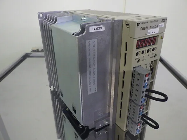 야스카와 전기 SGDM-15ADAY285 AC 서보 드라이버