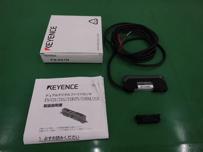 Keyence FS-V21R 파이버 센서 앰프