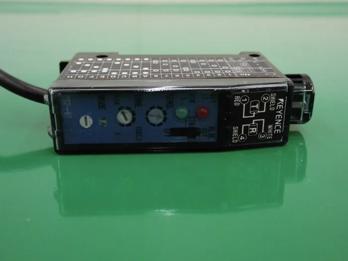 Keyence PS2-61 앰프 유닛 상세 이미지 - ASKINDEX 코리아