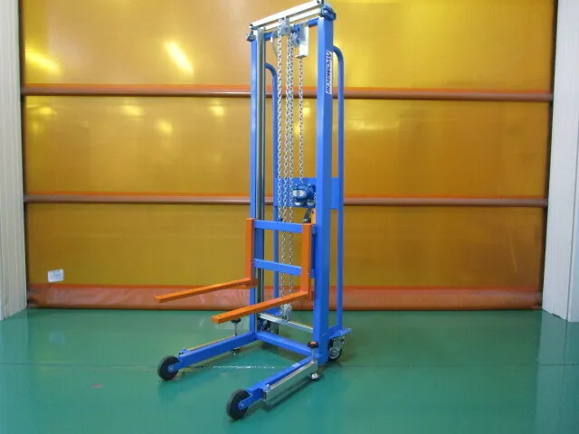 교마치 산업 차량 CLH100 리프터