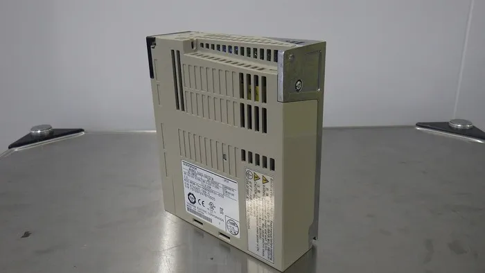 야스카와 전기 SGDS-02F01A AC 서보 드라이버 상세 이미지 - ASKINDEX 코리아