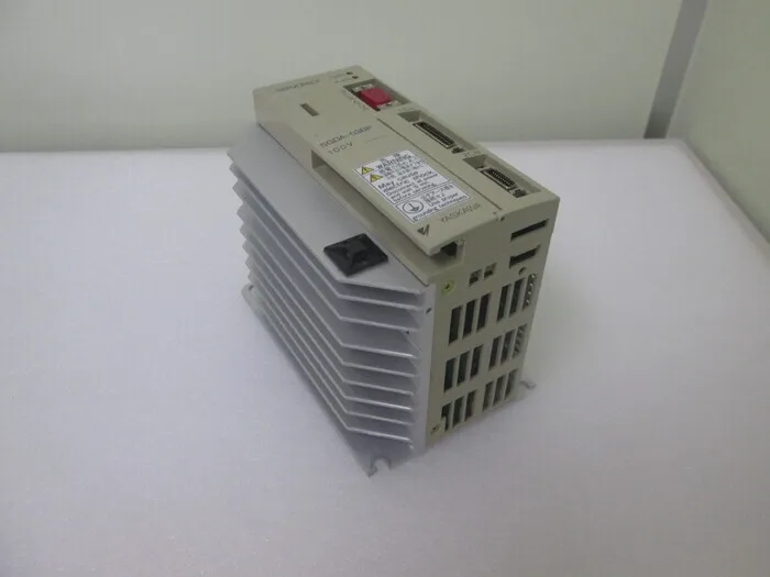 야스카와 전기 SGDA-03BP 서보 드라이버