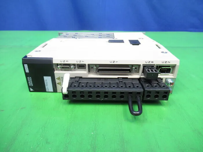 야스카와 전기 SGDV-1R6A01A 서보 드라이버 상세 이미지 - ASKINDEX 코리아
