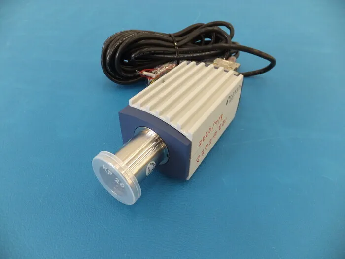인피콘 BPG402-S 진공 게이지