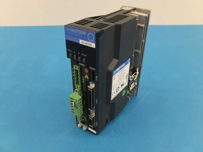 산양 전기 QS1A03AA AC 서보 드라이버