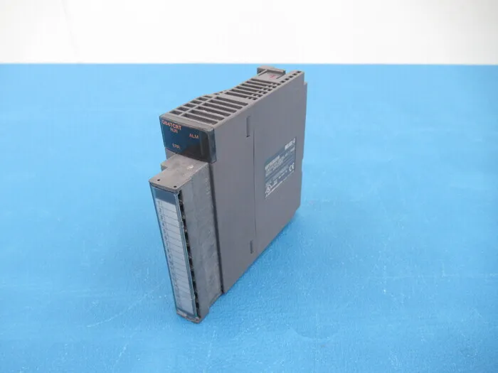 미쓰비시 전기 Q64TCRT 시퀀서 (PLC) (온도 조절 유닛)