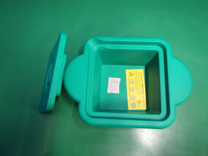 AS ONE 角型（エメラルド） Ice bucket Detail Image - ASKINDEX Korea