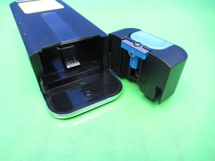 VWR  Razor Blade Dispenser Detail Image - ASKINDEX Korea