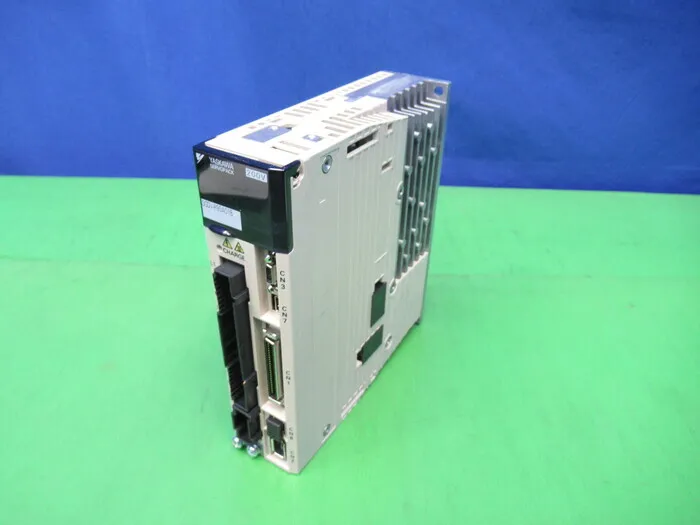 야스카와 전기 SGDV-R90A01B 서보팩