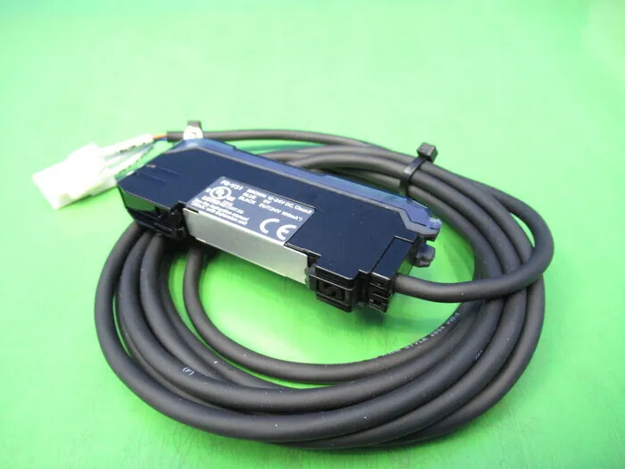 Keyence FS-V31 Fiber Amplifier Detail Image - ASKINDEX Korea