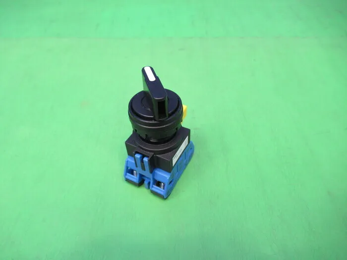 IDEC HW1S-3T20 switch Detail Image - ASKINDEX Korea