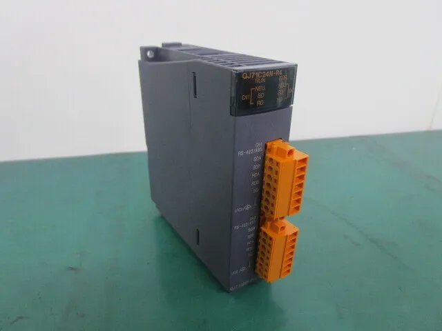 미쓰비시 QJ71C24N-R4 시퀀서 (시리얼 커뮤니케이션 유닛)