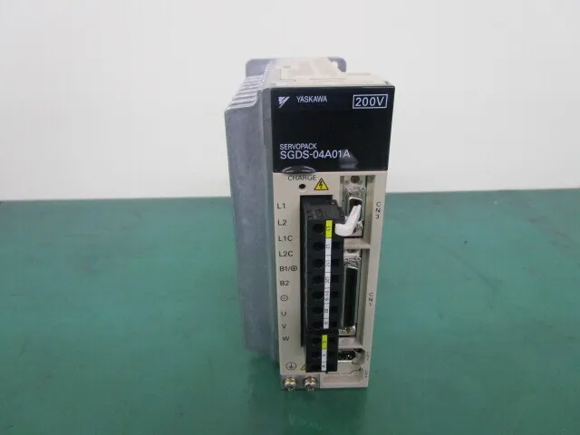 야스카와 전기 SGDS-04A01A AC 서보 드라이버 상세 이미지 - ASKINDEX 코리아