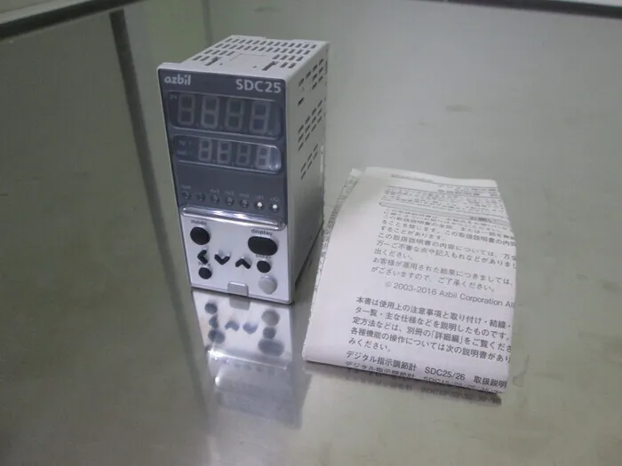 아즈빌 C25TV0UA4100 온도 컨트롤러