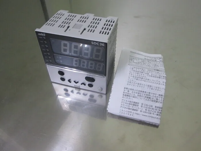아즈빌 C36TC0UA1200 온도 컨트롤러