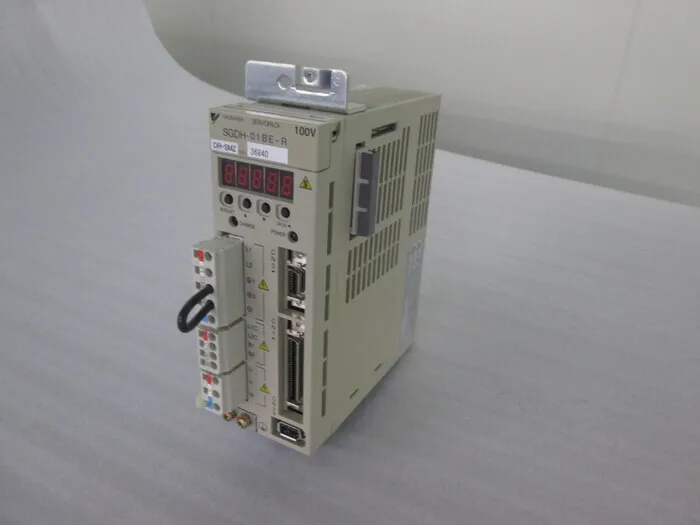 야스카와 전기 SGDH-01BE-R 서보 드라이버