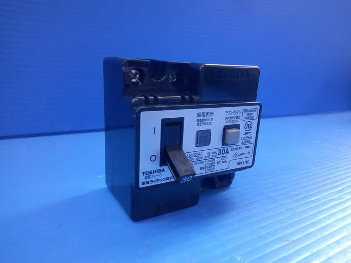 도시바 LB-322H 누전 차단기
