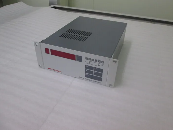 BOC 에드워즈 Active Gauge Controller D38654000 게이지 컨트롤러