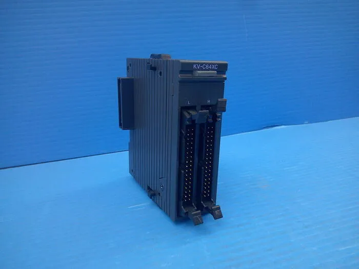 Keyence KV-C64XC 시퀀서