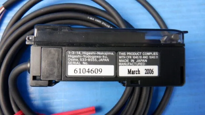 Keyence LV-51M Digital Laser Sensor Detail Image - ASKINDEX Korea