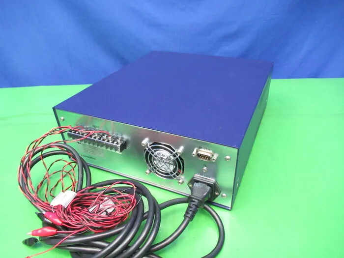 Precise Gauge VI1002-04 DC voltage and current generator Detail Image - ASKINDEX Korea