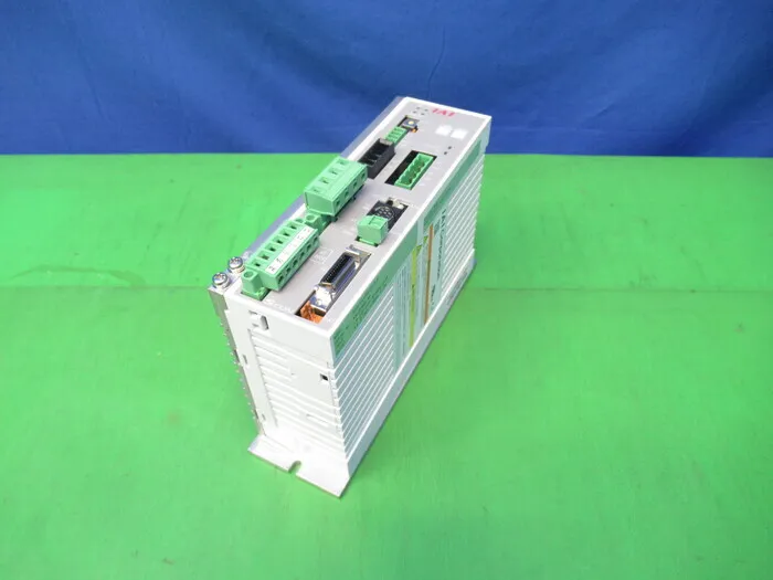 예 SCON-CA-20A-CC-0-2 포지션 컨트롤러