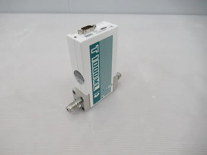 후지킨 FCST1030MLUC-4J2-F20L-AR 매스 플로우 컨트롤러