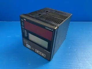 요코가와 전기 UT750 온도 조절기