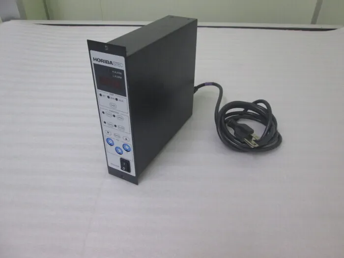 호리바 에스텍 PCU-2100 압력 컨트롤러