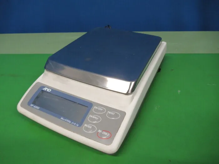 에이앤디 HF-6000 전자 저울