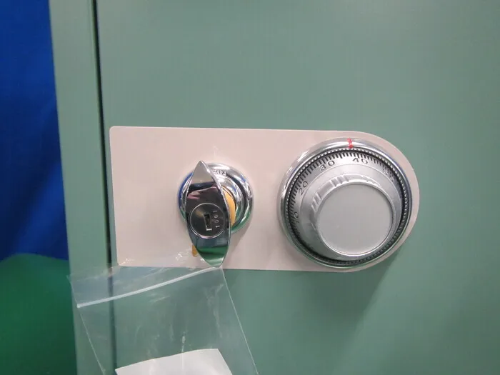 Sanwa Kaken Kogyo 大タイプ Safe (drug storehouse) Detail Image - ASKINDEX Korea
