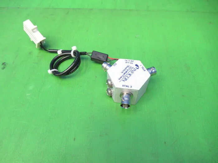인피콘 779-220-G1 크리스탈 투 스위치 상세 이미지 - ASKINDEX 코리아