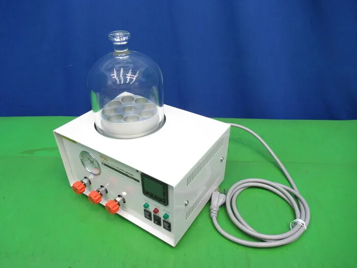 도쿄 유리 계기 FVM-303D 마이크로 진공 건조기